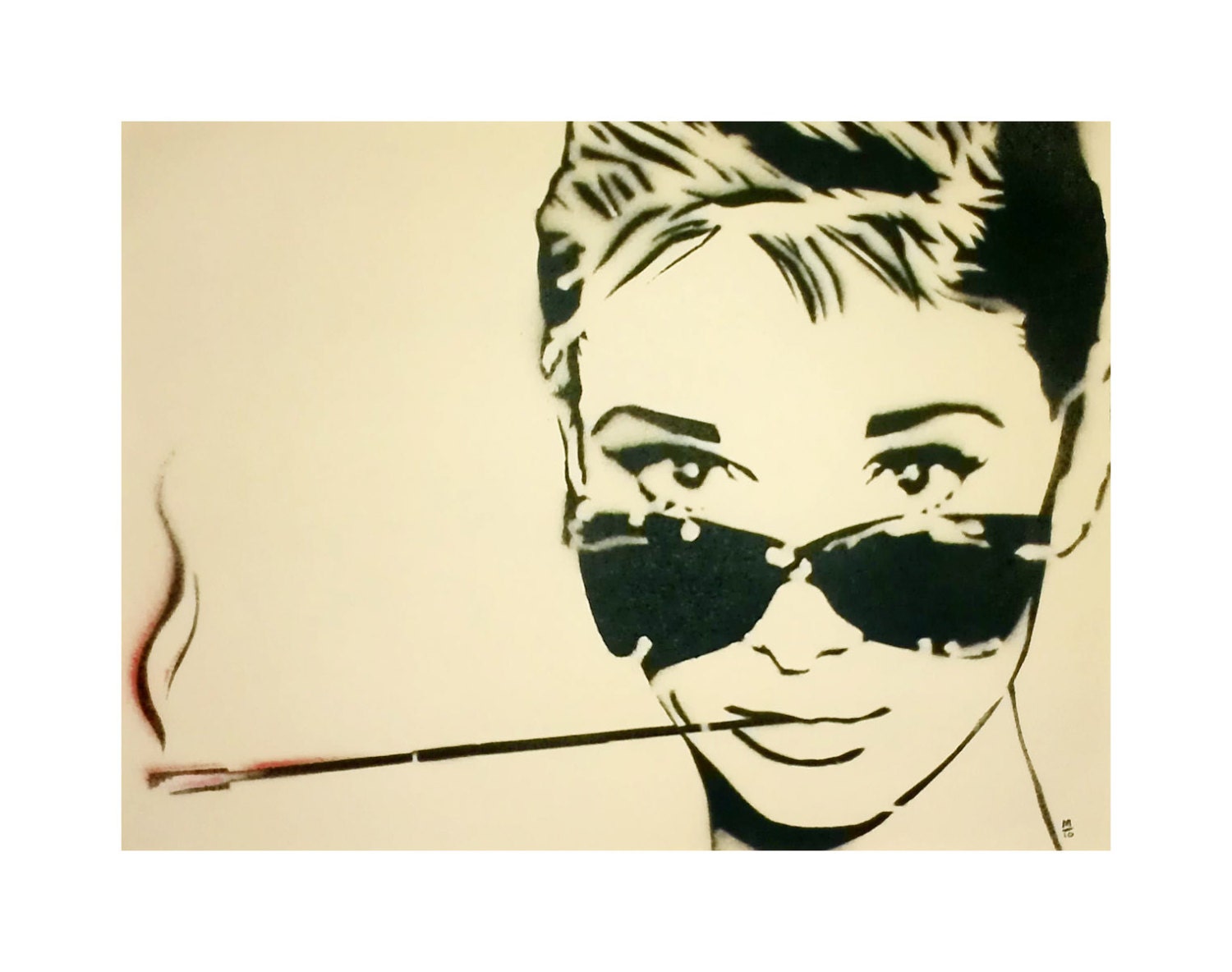 Одри Хепберн в очках рисунок