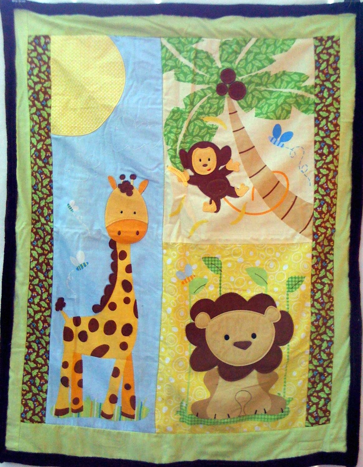 Детское лоскутное одеяло с жирафами