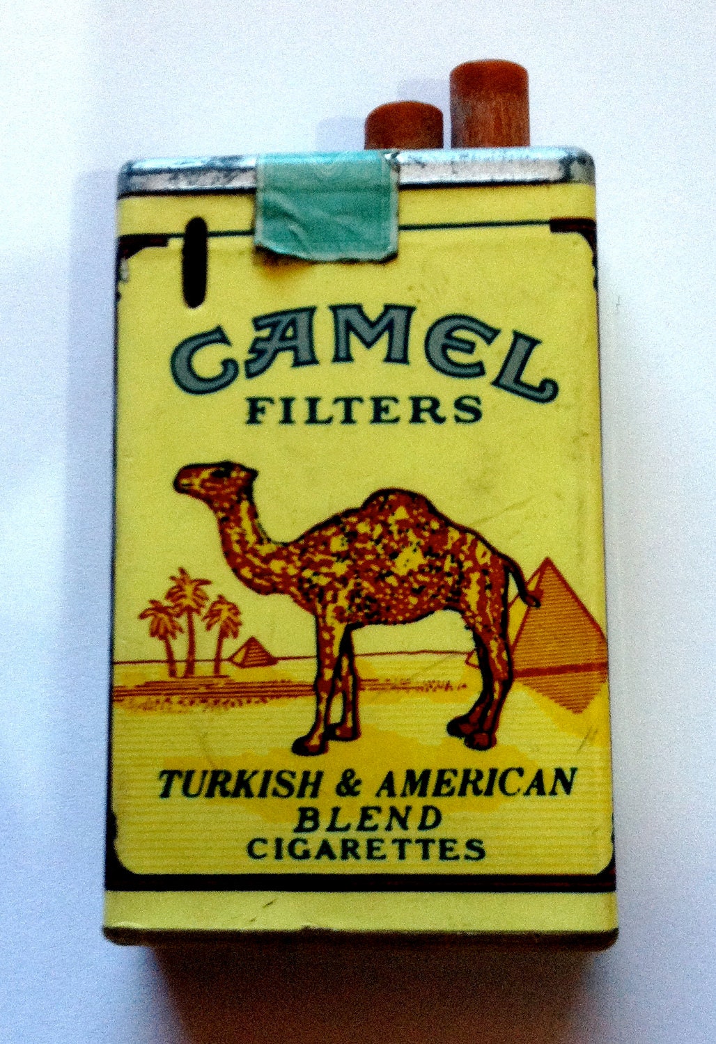 Кэмел компакт купить. Camel 1913 пачка сигарет. Сигареты кэмел 1913 оригинал с фильтром. Сигареты кэмел 100. Пачка сигарет кэмел желтый.