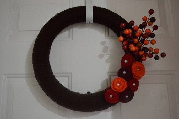 Fall Yarn Wreath with Felt Flowers - 14"