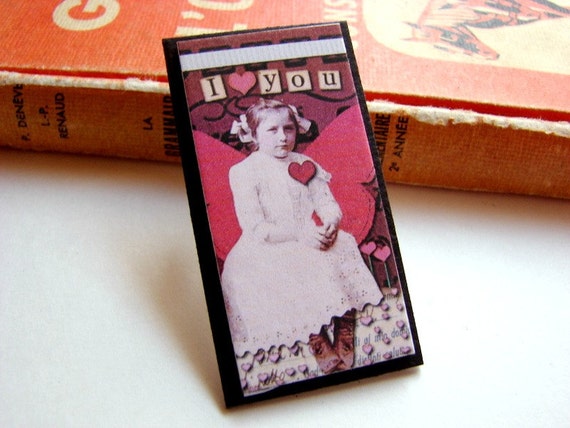 Valentine Pin Brooch I Love You Paper and Chipboard by mimiandlucy