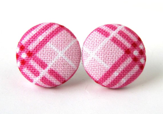 Pink white button stud earrings checkered plaid von KooKooCraft