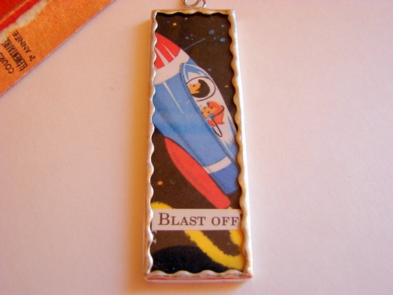 Soldered Glass Art Pendant Blast Off Kids in a von mimiandlucy