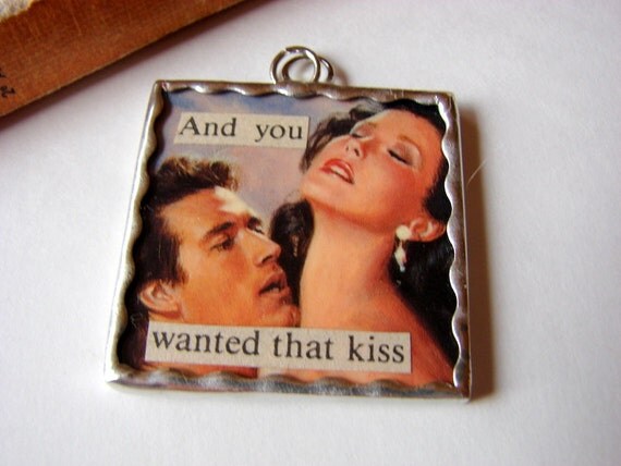 Soldered Glass Pendant Romance Novel And You Wanted von mimiandlucy