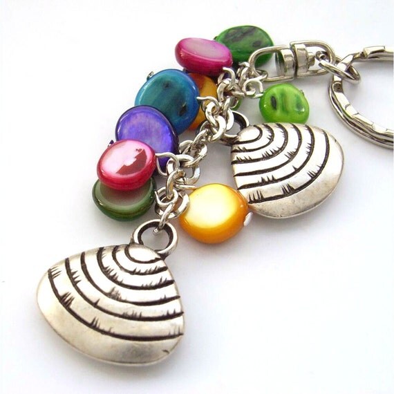 Key chain keyring shell charm von BlueForestJewellery auf Etsy