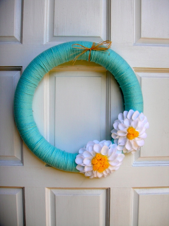 Handmade Spring Wreath with Turquoise Yarn and white and yellow felt flowers